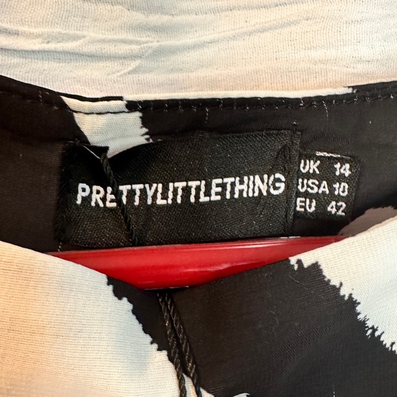 Pretty‎ Little Thing Zebra Pants - Picture 5 of 11